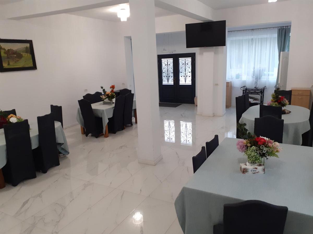 Salcia Tasnad Exterior foto